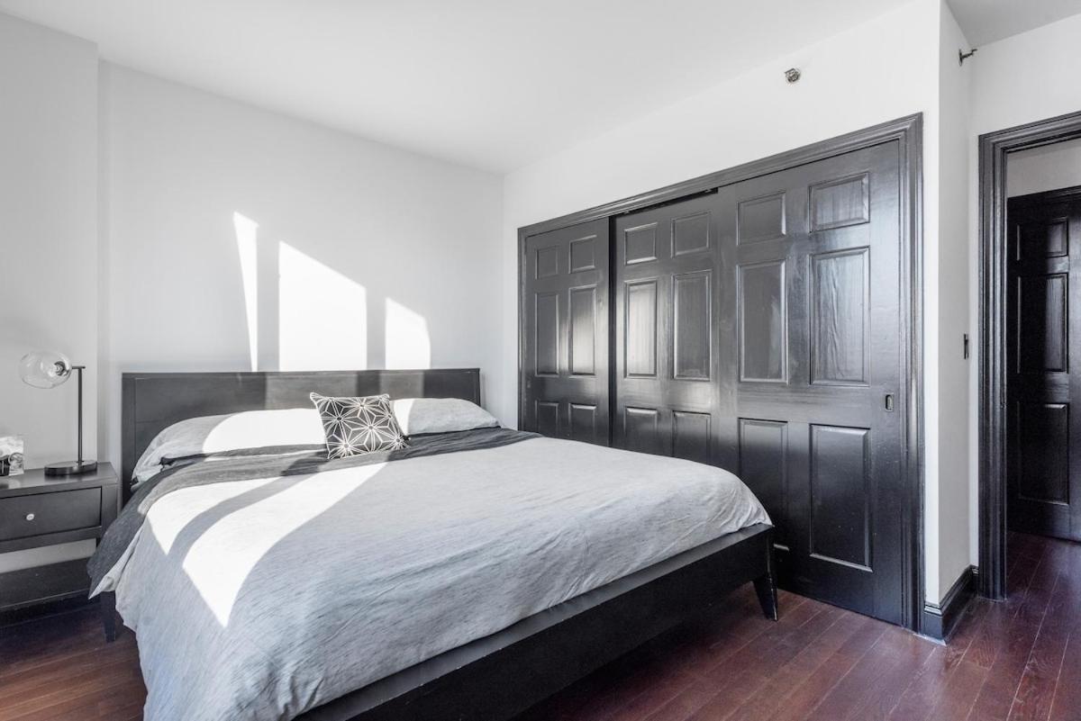 Stunning Nyc Views! Free Gym! Doorman! Terrace! Apartment New York
