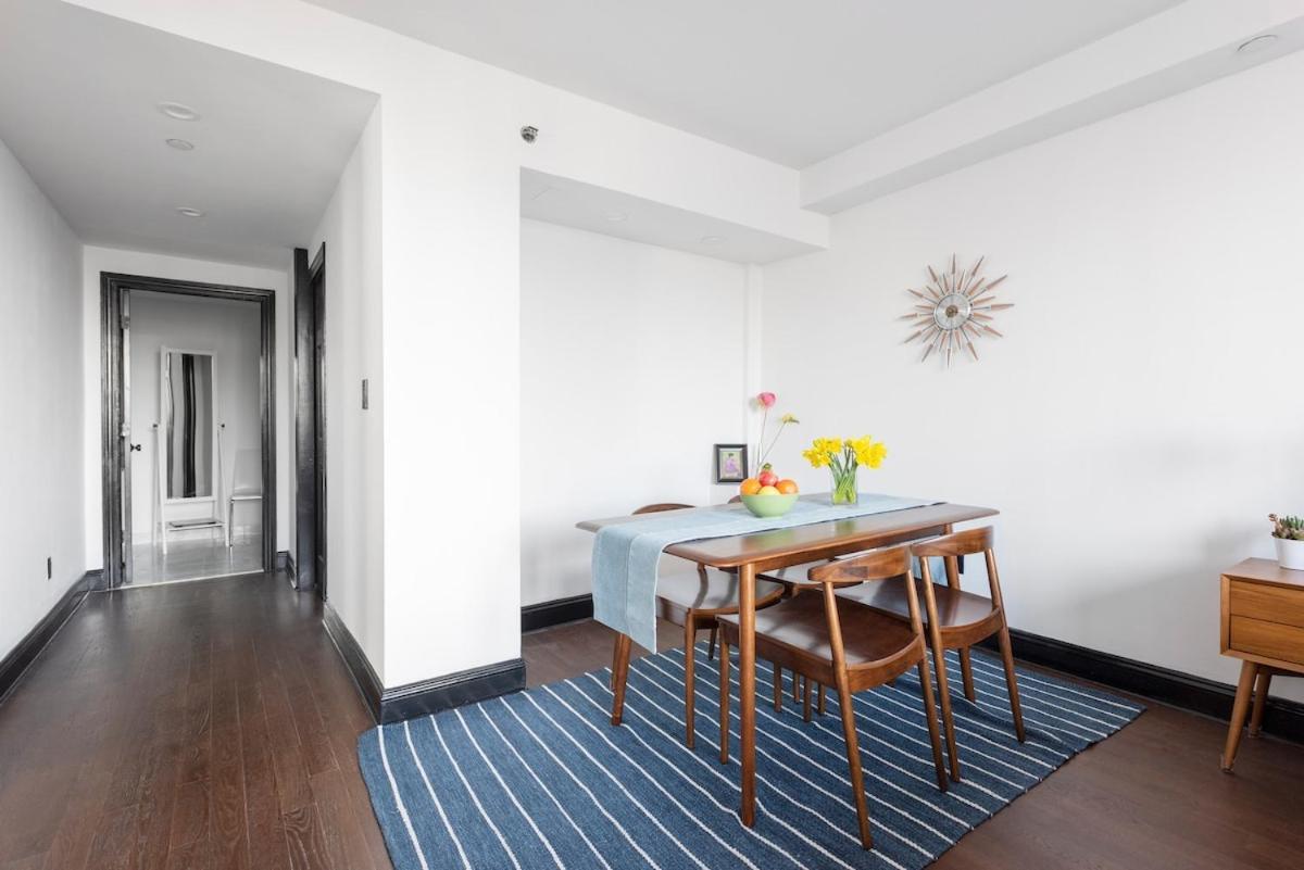 Stunning Nyc Views! Free Gym! Doorman! Terrace! Appartement New York